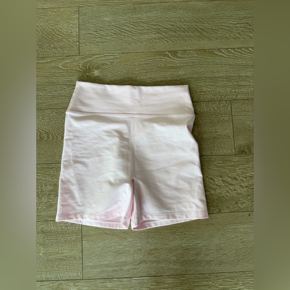 White Fox Medium Pink Biker Shorts. 💕⚡️